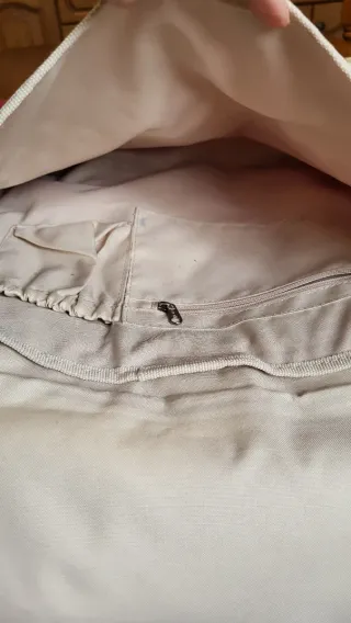 Bolsa para portátil roja con dibujo