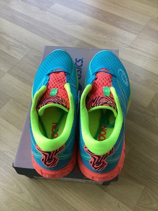 Zapatillas Asics Noosa FF Talla 40