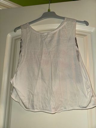 Camiseta floral Money Cannot Buy