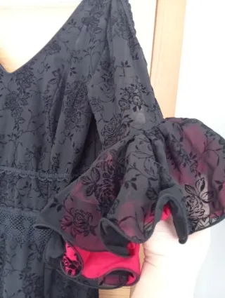 Vestido Flamenca Negro y Rojo