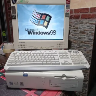 Ordenador Dell OptiPlex GX1 450L+