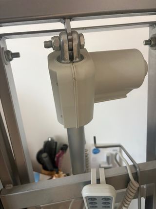 Cama Eléctrica con Láminas de Madera