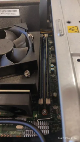 Lenovo Thinkcentre Ordenador Gaming Sobremesa