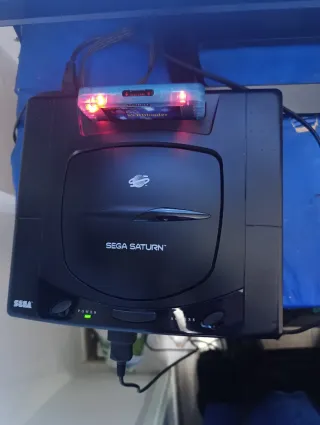 Sega Saturn v1 con Saroo - Negro