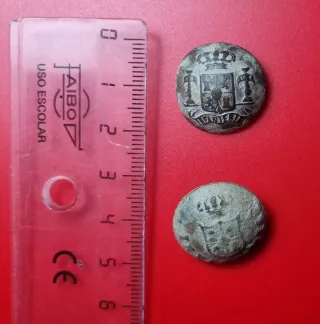 Lote 2 botones Infantería 1867-1931