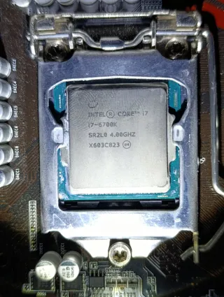 Placa Base Gigabyte GA-Z170 + Procesador Intel i7-