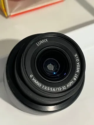 Panasonic Lumix G Vario 12-32mm O.I.S.