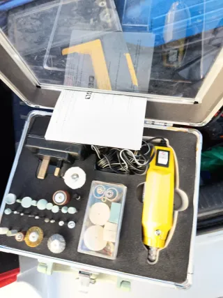 Cortapernos azul para metal