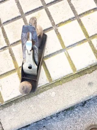 Cortapernos azul para metal