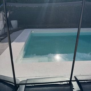 Valla de seguridad para piscina infantil