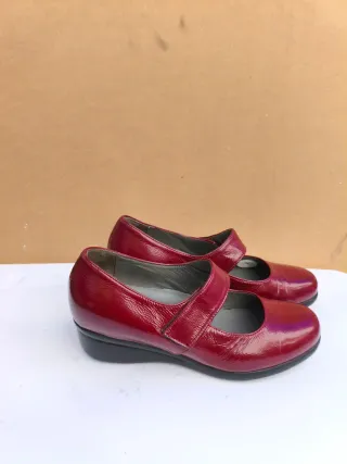 Scarpe rosse vernice Comodaidea