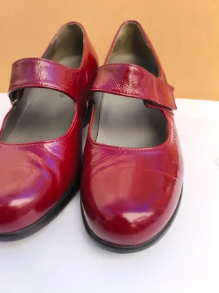 Scarpe rosse vernice Comodaidea
