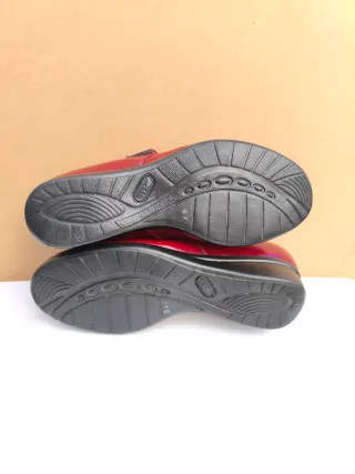 Scarpe rosse vernice Comodaidea