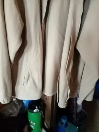 Cazadora de hombre...