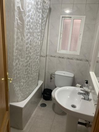 Alquiler habitacion amoblada