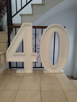 Número 18 Decorativo LED 1m