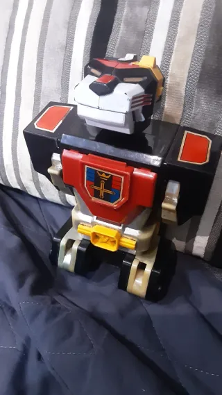 Figura Voltron Black Lion 1984