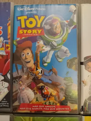 Lote 6 Películas VHS Disney y Warner Bros