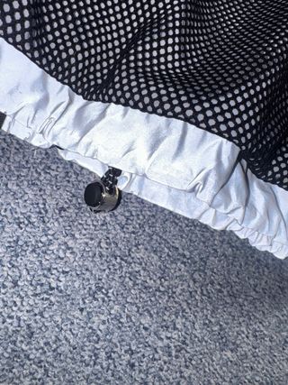 Cazadora corta BERSHKA reflectante