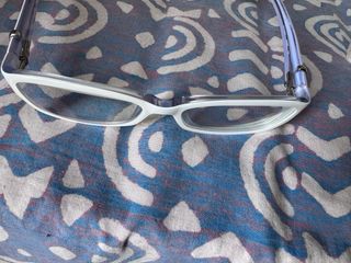 Montura Gafas Calvin Klein Blanca y Morada