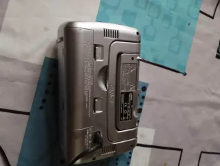 Radio Sanyo RP-6165F AM/FM Portátil