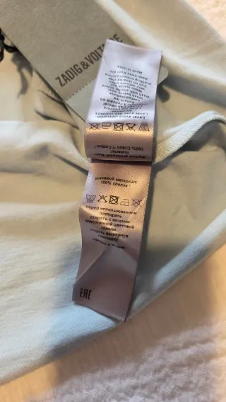 Camiseta azul Somebody in Paris Loves Me