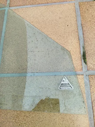 CRISTAL PUERTA DELANTERA PILOTO CITROËN AX GT 5P