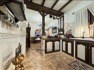 Casa independiente estilo rustica