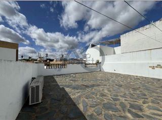 Casa independiente estilo rustica