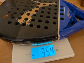 Pala de pádel Puma Nova Pro 2025 Momo.