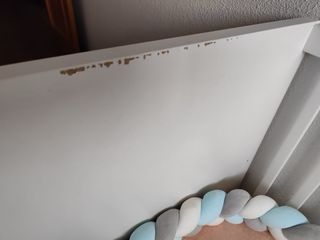 Cuna blanca con cajones