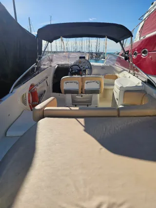 Barca Cranchi CSL 27