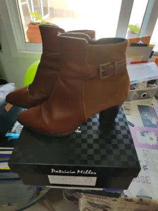 Botines Patricia Miller Marrones Talla 39