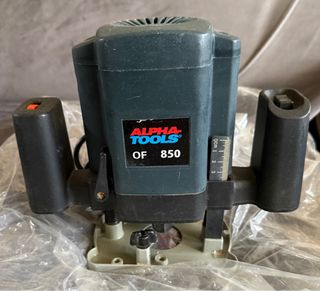 Fresadora Eléctrica Alpha Tools OF 850