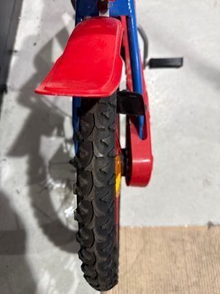 Bicicleta Infantil Spiderman Azul y Roja