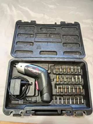 Destornillador Eléctrico 4.8V con Accesorios