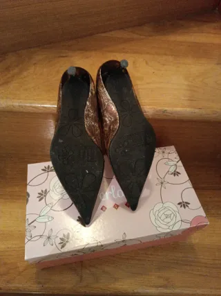 Zapatos de tacón Tiff Collection Talla 37.