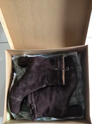 Botines Unisa Marrones Talla 38