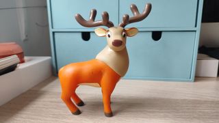 Libro El ciervo + muñeco de Planeta Agostini