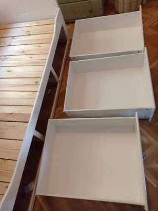 Diván Ikea Hemnes con cajones