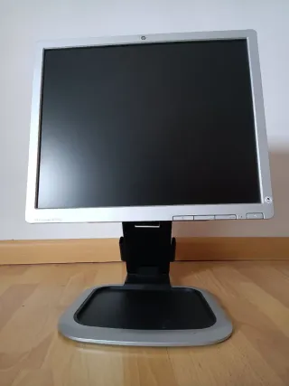 Monitor HP Compaq LA1951g 19 Regulable