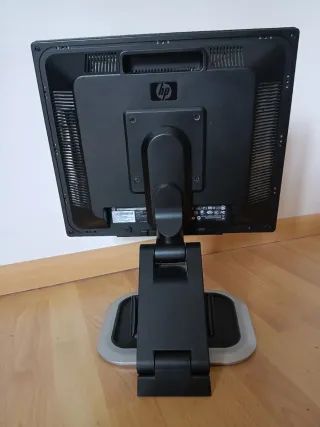 Monitor HP Compaq LA1951g 19 Regulable