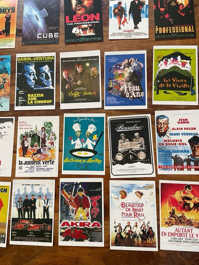 Colección de 44 postales de cine