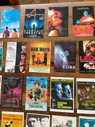 Colección de 44 postales de cine