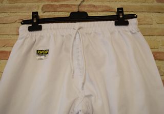Traje de artes marciales marciales Kwon blanco