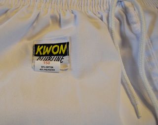 Traje de artes marciales marciales Kwon blanco