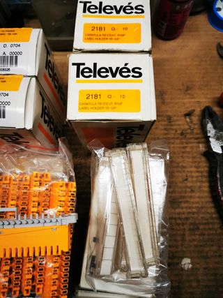 Regleta telefonía básica Televés de 5 y 10 pares