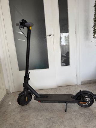 Patinete Eléctrico Xiaomi Negro