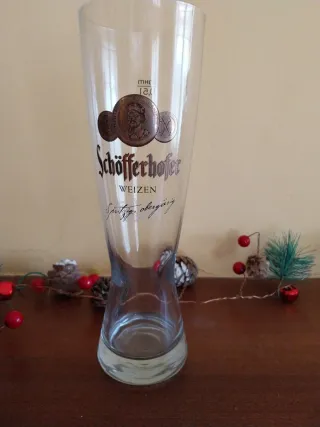 Vaso de cerveza Schöfferhofer Weizen.
