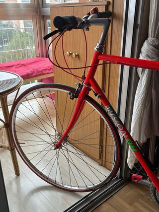 Bicicleta BH Roja